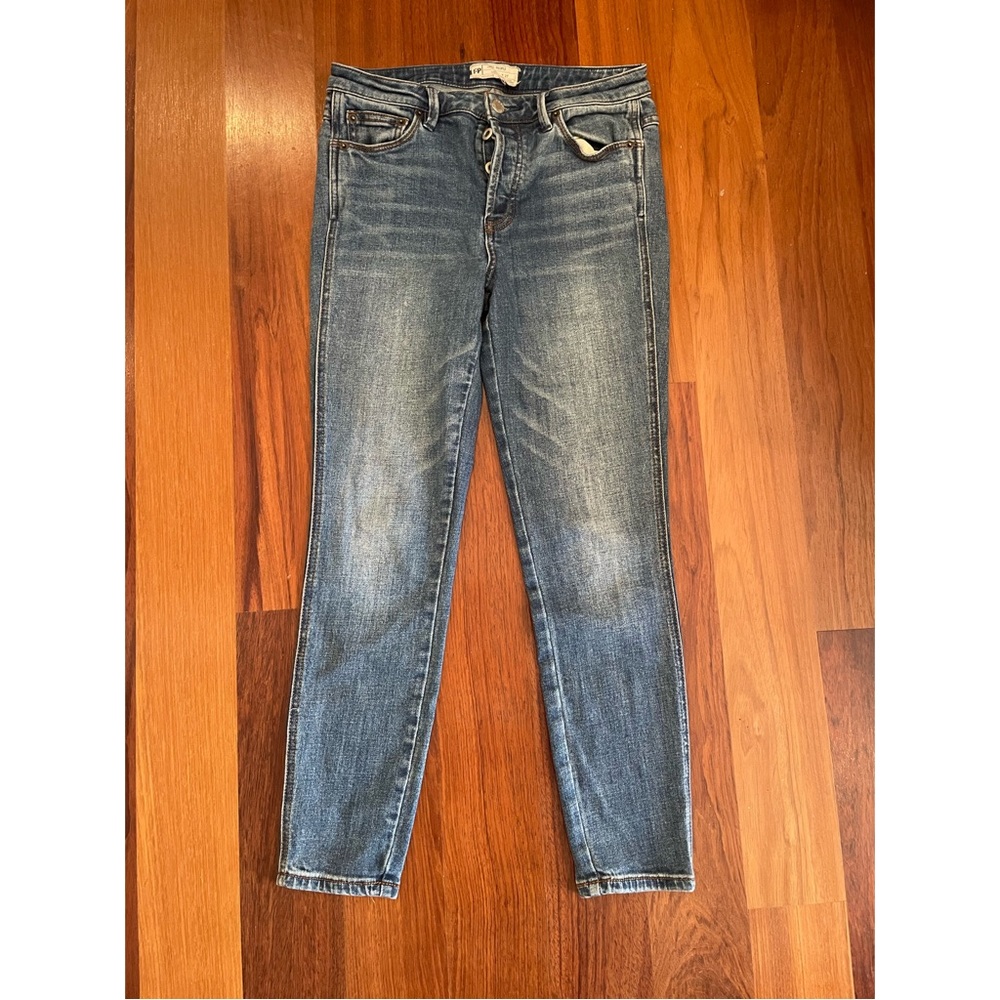 Free People Blue Denim Ankle Cut Skinny Jeans Size 27 $170